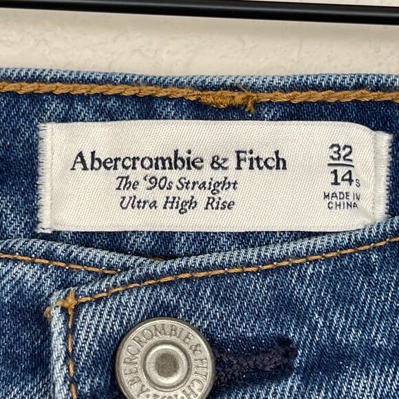 Abercrombie And Fitch The 90's Straight Ultra High Rise Jeans 32S Distressed NWT - Picture 7 of 15